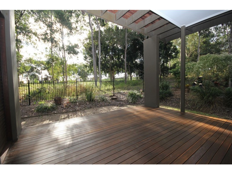 16/99 Brookwater Drive, Brookwater QLD 4300