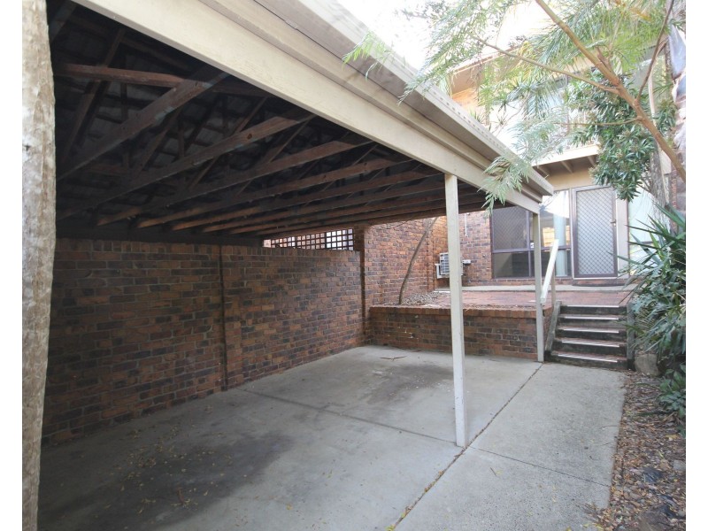 1/4 Lillian Street, Redbank Plains QLD 4301