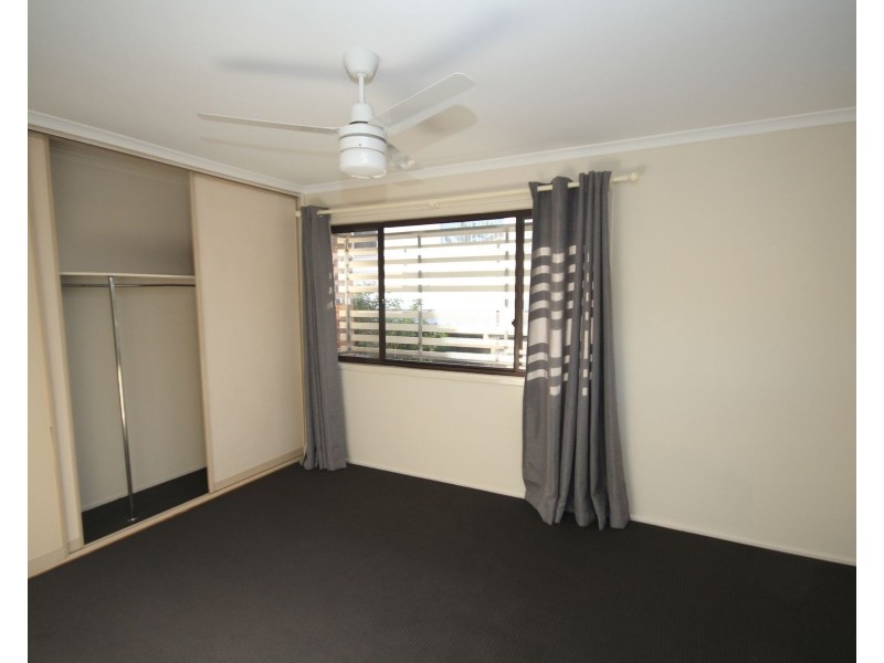 1/4 Lillian Street, Redbank Plains QLD 4301