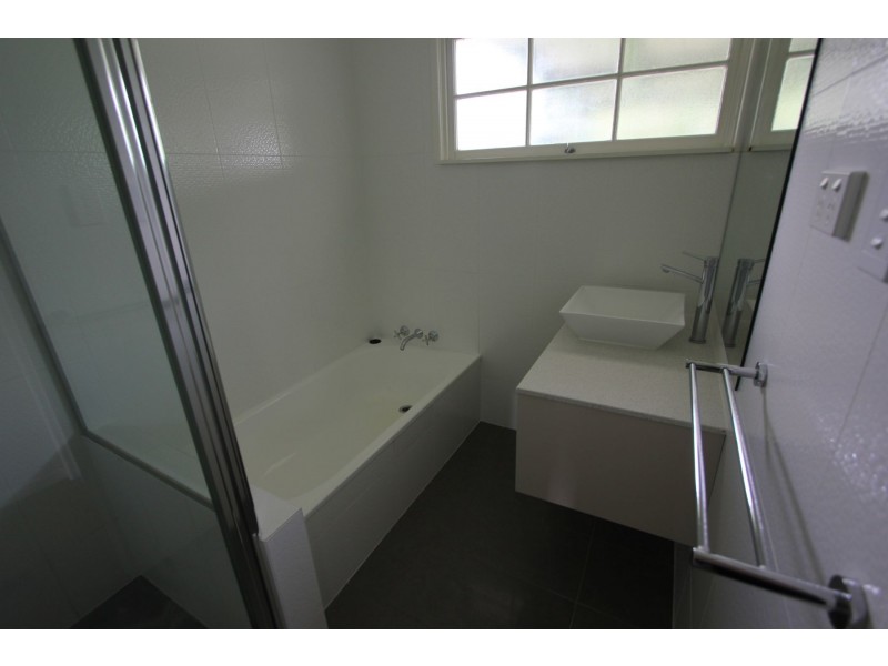 11 Bart Street, Rochedale South QLD 4123
