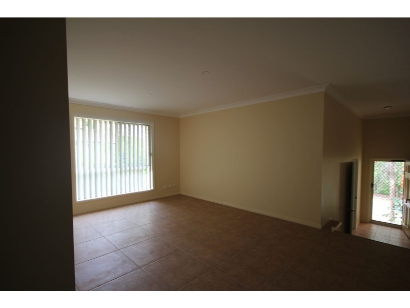 40 Karamea Avenue, Springfield QLD 4300