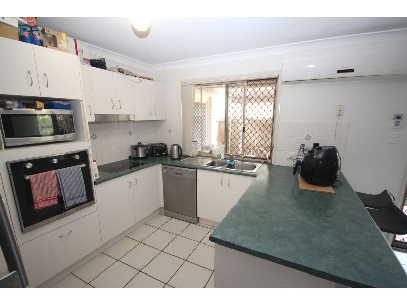 10 Burnside Place, Forest Lake QLD 4078