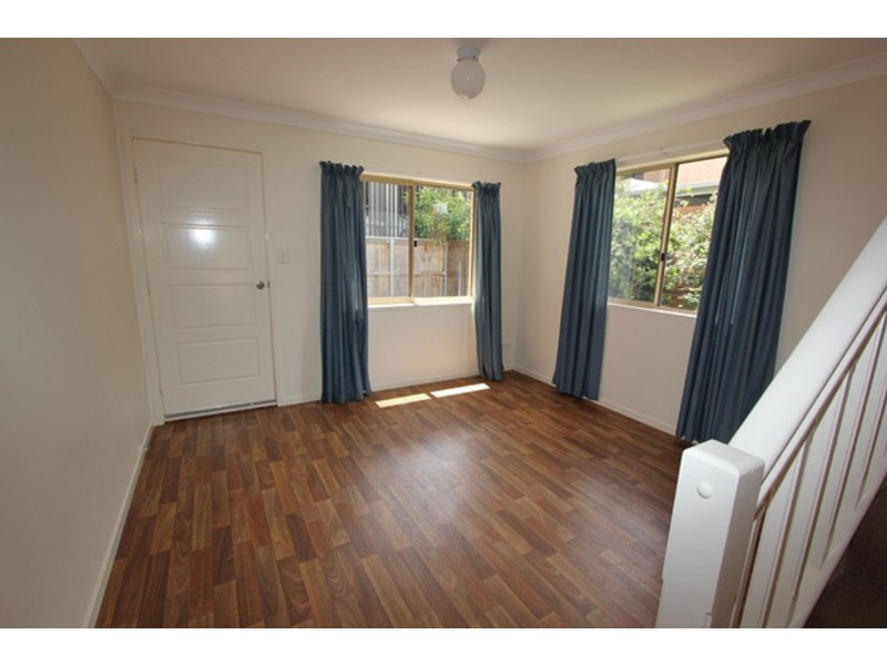 1/24 Hood Street, Sherwood QLD 4075
