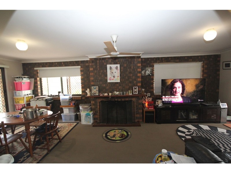 1 Burrel Street, Collingwood Park QLD 4301