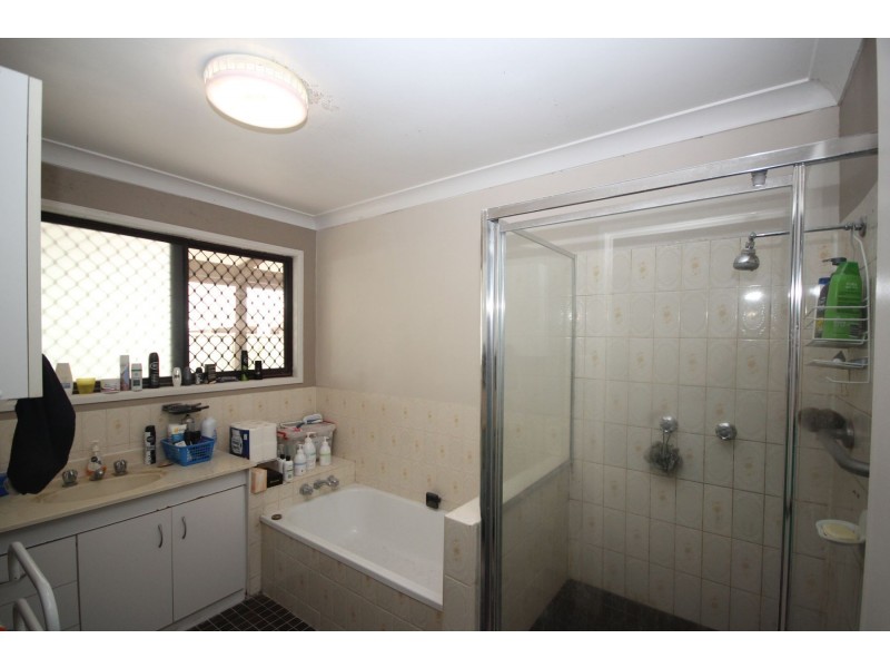 1 Burrel Street, Collingwood Park QLD 4301