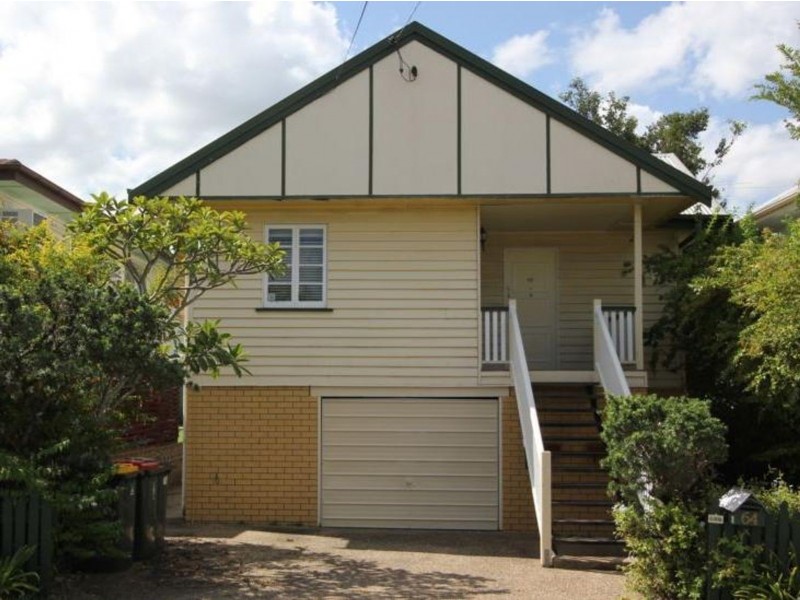 64 Graceville Avenue, Graceville QLD 4075