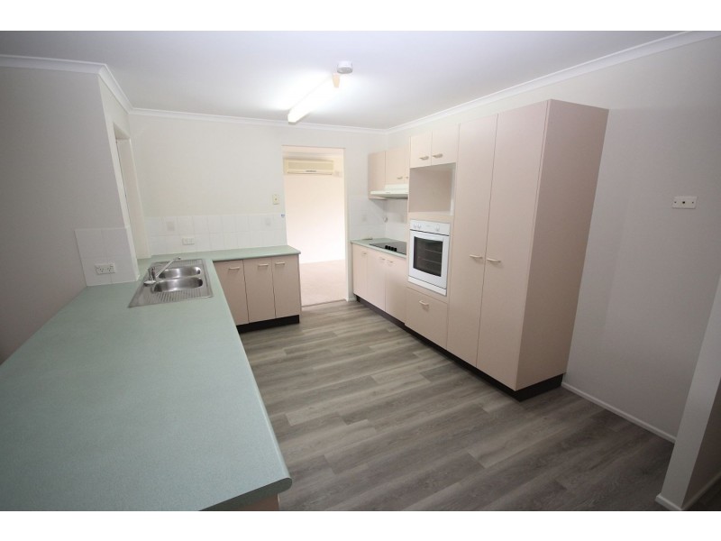 3 Hughes Court, Collingwood Park QLD 4301