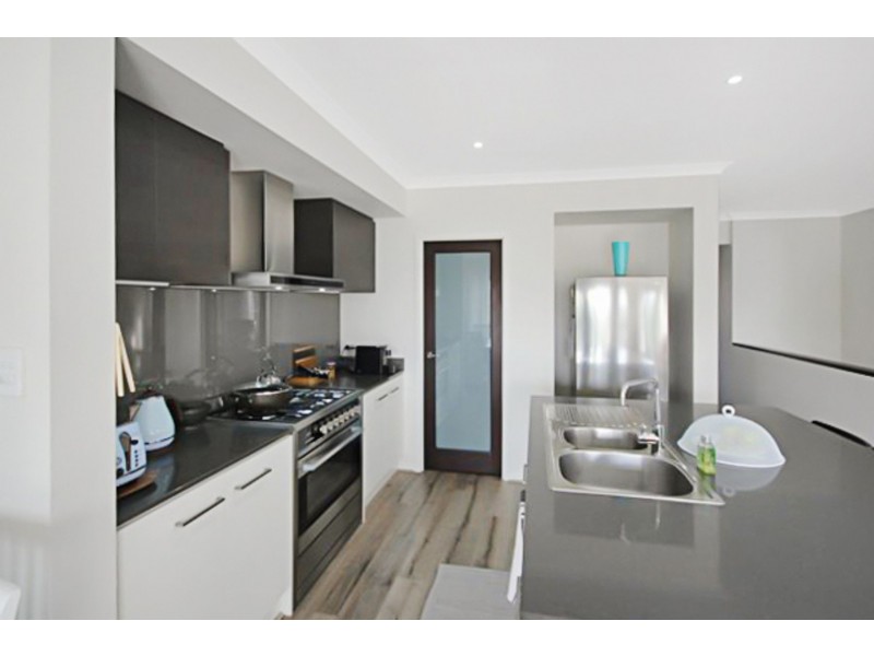 36 Daydream Crescent, Springfield Lakes QLD 4300