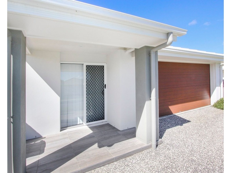 17 Glorious Promenade, Redbank Plains QLD 4301