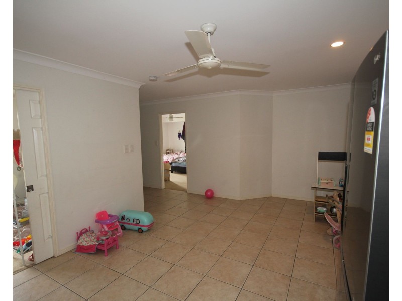 14 Foreman Court, Collingwood Park QLD 4301