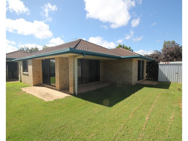 11 Hicklin Street, Springfield QLD 4300
