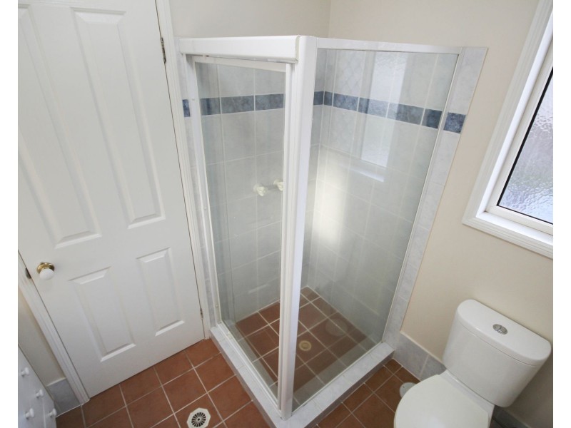 1 Central Street, Forest Lake QLD 4078