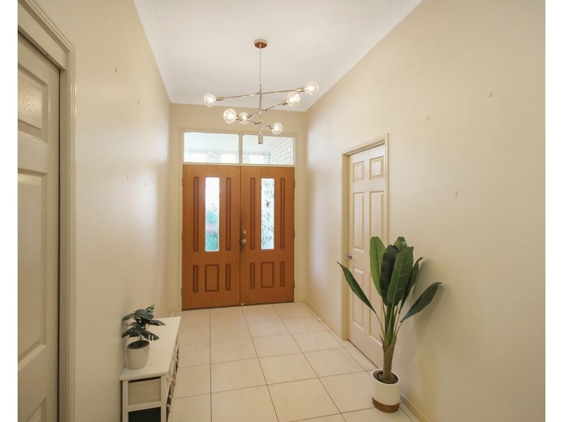 31 Jezabel Drive, Springfield Lakes QLD 4300