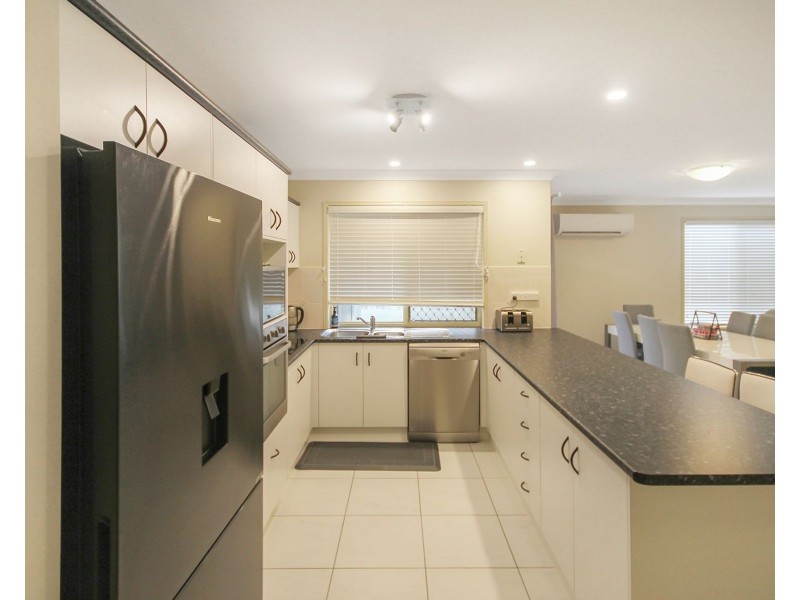 31 Jezabel Drive, Springfield Lakes QLD 4300