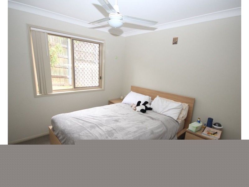 15 Freesia Close, Springfield Lakes QLD 4300