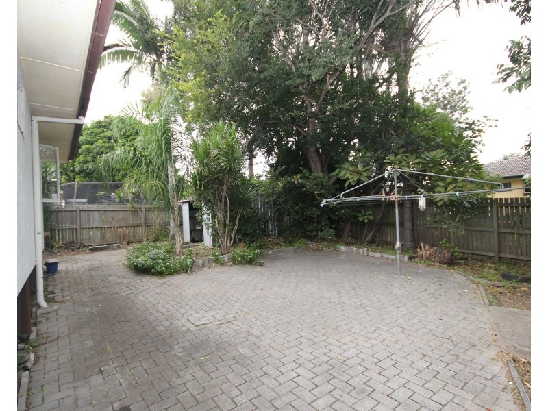 8 Stephen Street, Ellen Grove QLD 4078