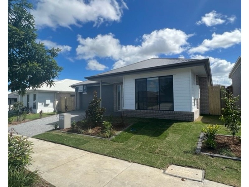 12 Canary Street, Ripley QLD 4306