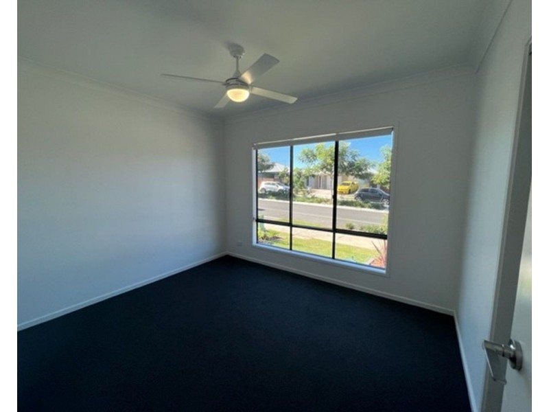 12 Canary Street, Ripley QLD 4306