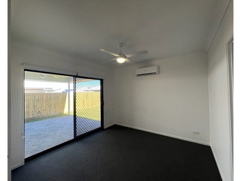 12 Canary Street, Ripley QLD 4306