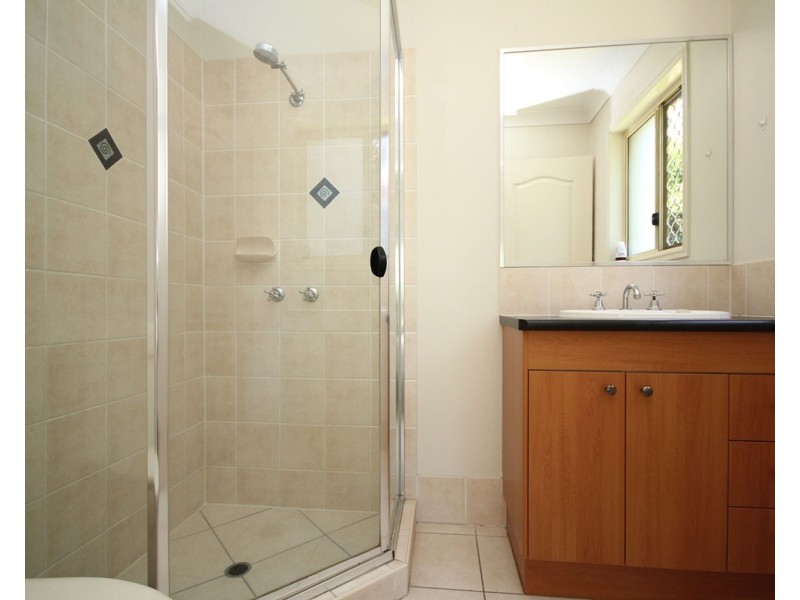 26 Vanessa Court, Camira QLD 4300