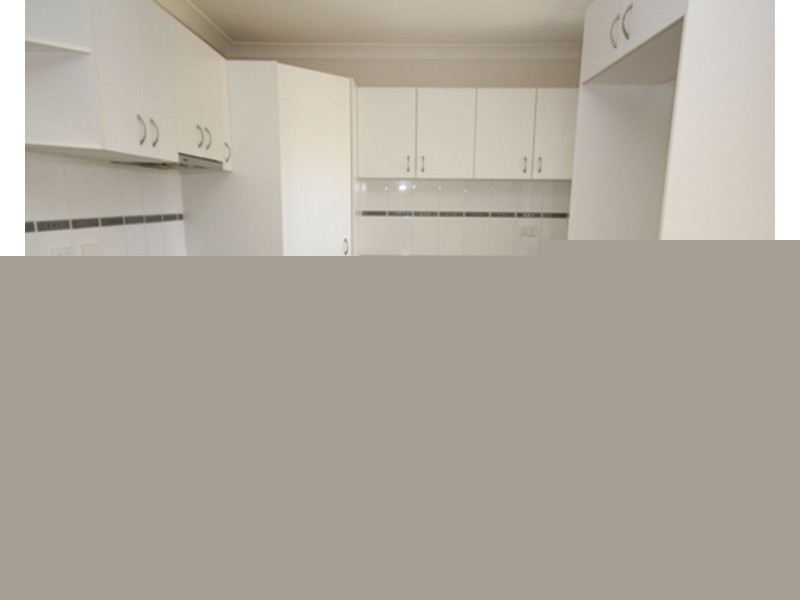 1 York Close, Oxley QLD 4075