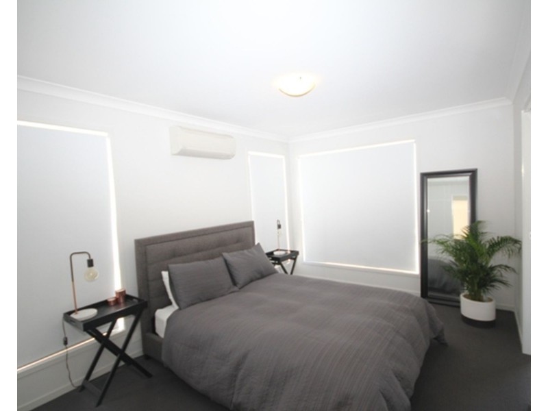 17 Grevillea Street, Ripley QLD 4306