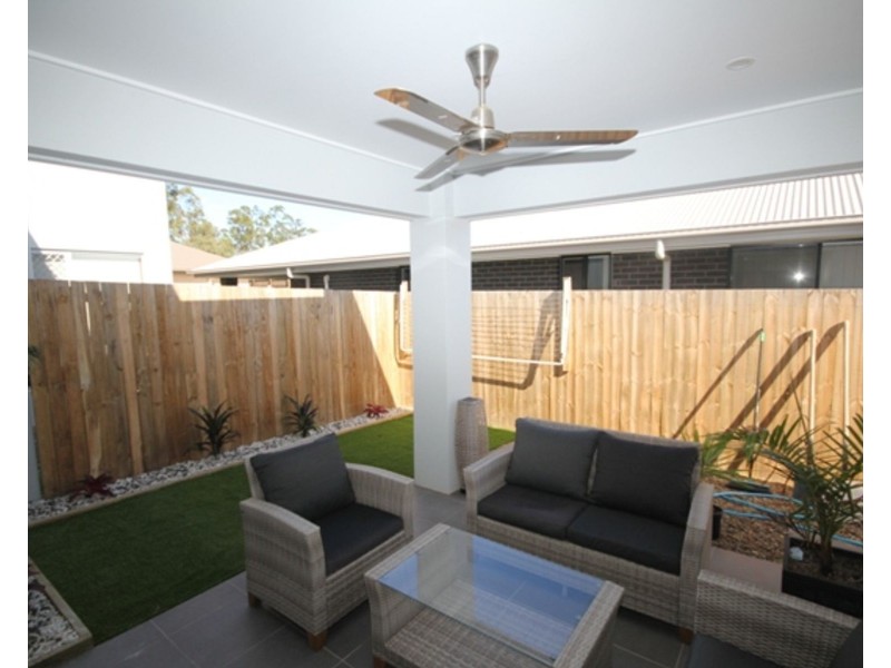 17 Grevillea Street, Ripley QLD 4306