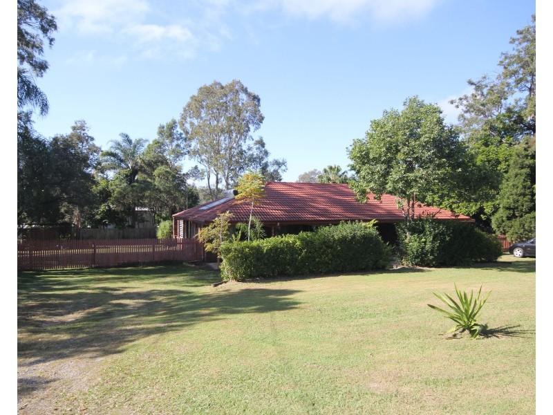 18-20 Boda Street, Camira QLD 4300