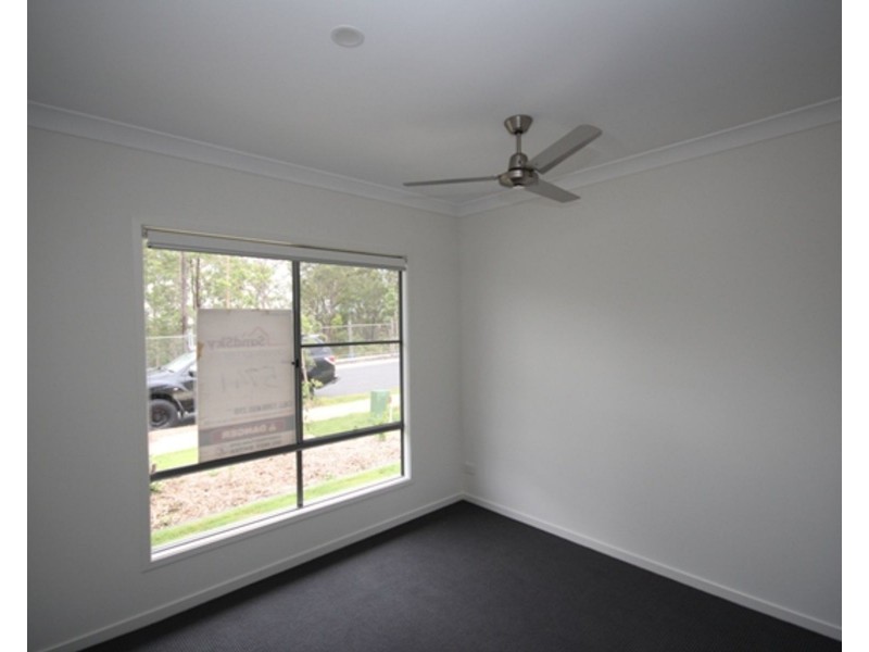 45 Cooper Way, Spring Mountain QLD 4124