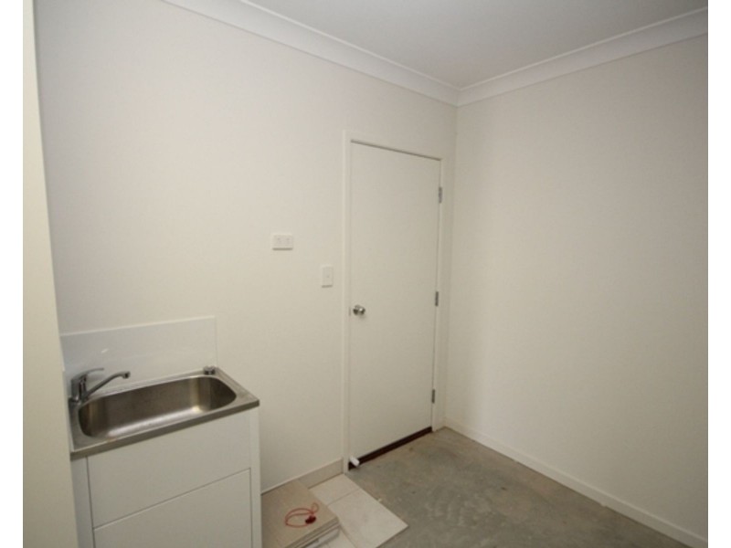 45 Cooper Way, Spring Mountain QLD 4124