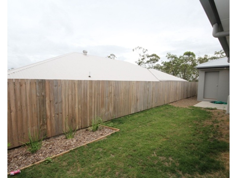 45 Cooper Way, Spring Mountain QLD 4124