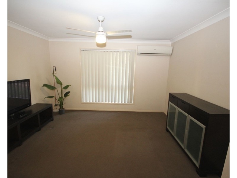 54 Cascade Drive, Forest Lake QLD 4078