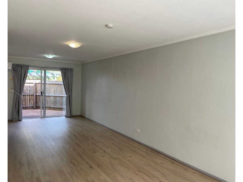 5/3 Kerwick Street, Redbank QLD 4301