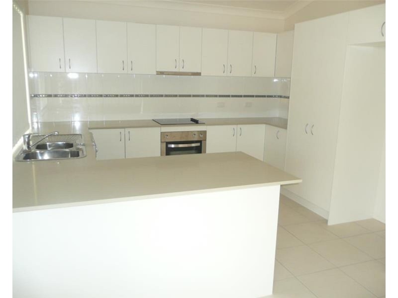 72 McCorry Drive, Collingwood Park QLD 4301