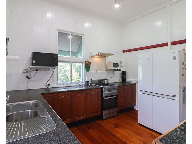 83 Blackall Street, Basin Pocket QLD 4305