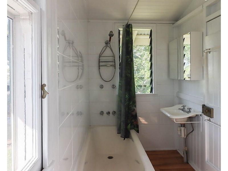 83 Blackall Street, Basin Pocket QLD 4305