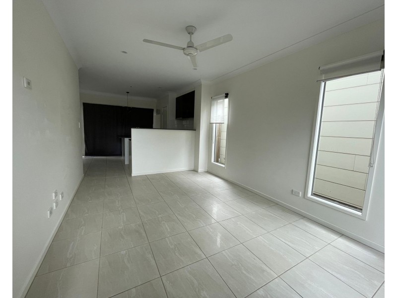 11/9 Cromwell Court, Doolandella QLD 4077