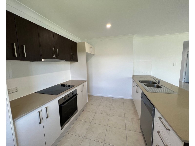 26 Wolfik Drive, Goodna QLD 4300