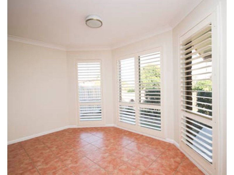 5 Neptune Street, Springfield Lakes QLD 4300