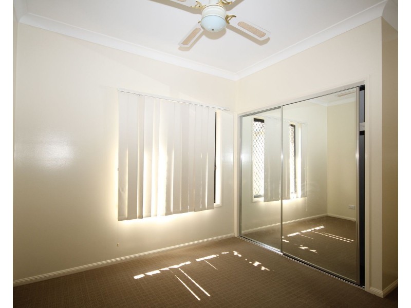 17 Moonbeam Street, Springfield Lakes QLD 4300