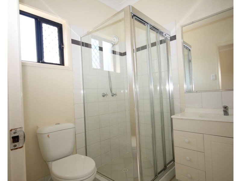 17 Moonbeam Street, Springfield Lakes QLD 4300