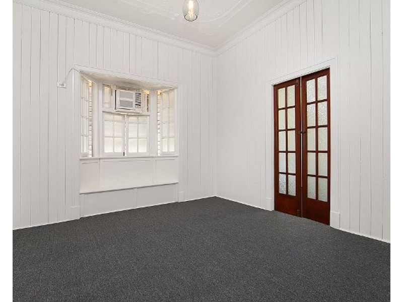 41 Salisbury Road, Ipswich QLD 4305