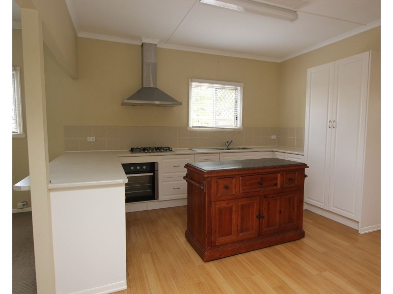 29 Cook Street, Oxley QLD 4075