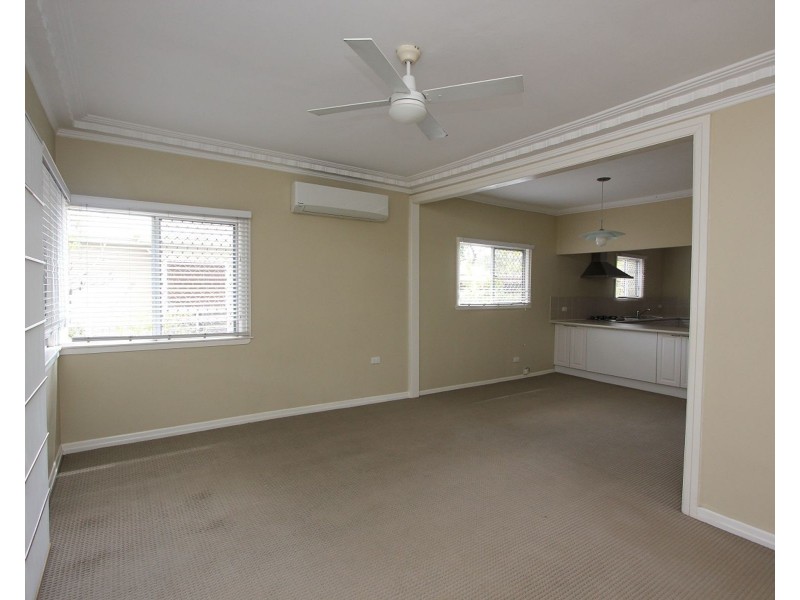 29 Cook Street, Oxley QLD 4075