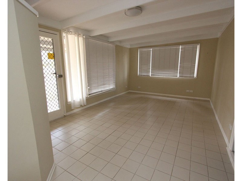 29 Cook Street, Oxley QLD 4075