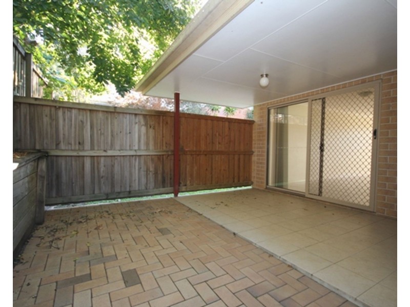 6/25 Law Street, Redbank QLD 4301