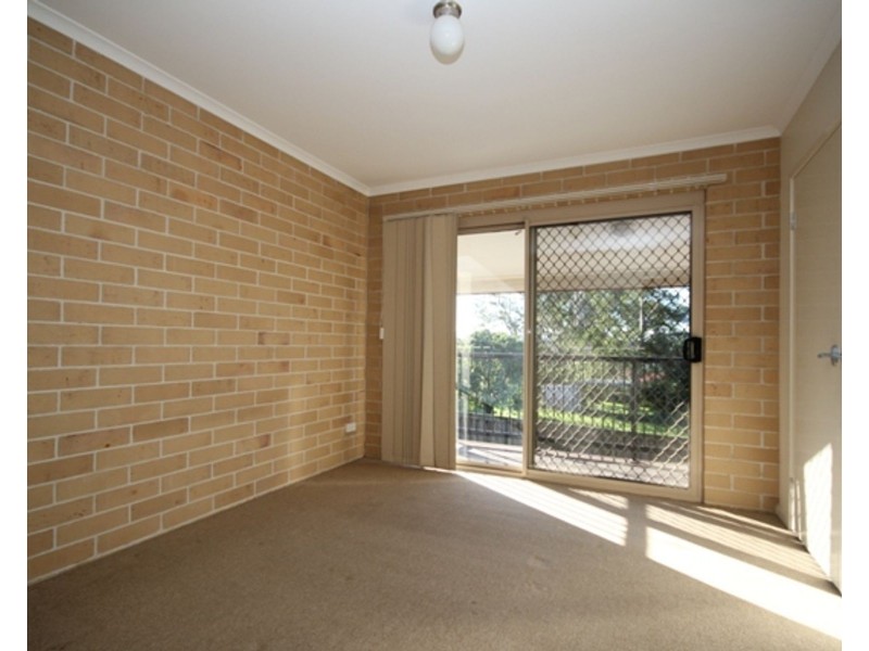 6/25 Law Street, Redbank QLD 4301