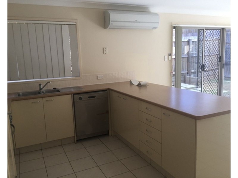 13 Darter Place, Springfield Lakes QLD 4300