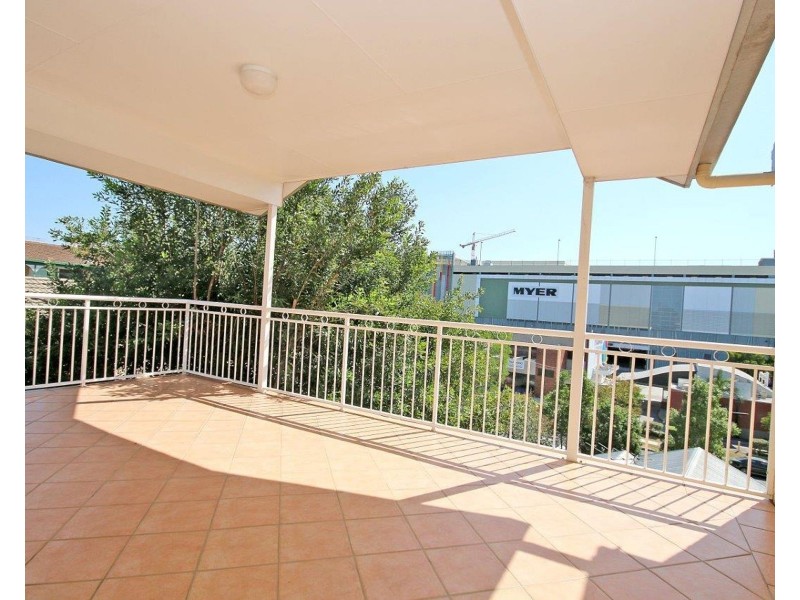 13/20 Underhill Avenue, Indooroopilly QLD 4068