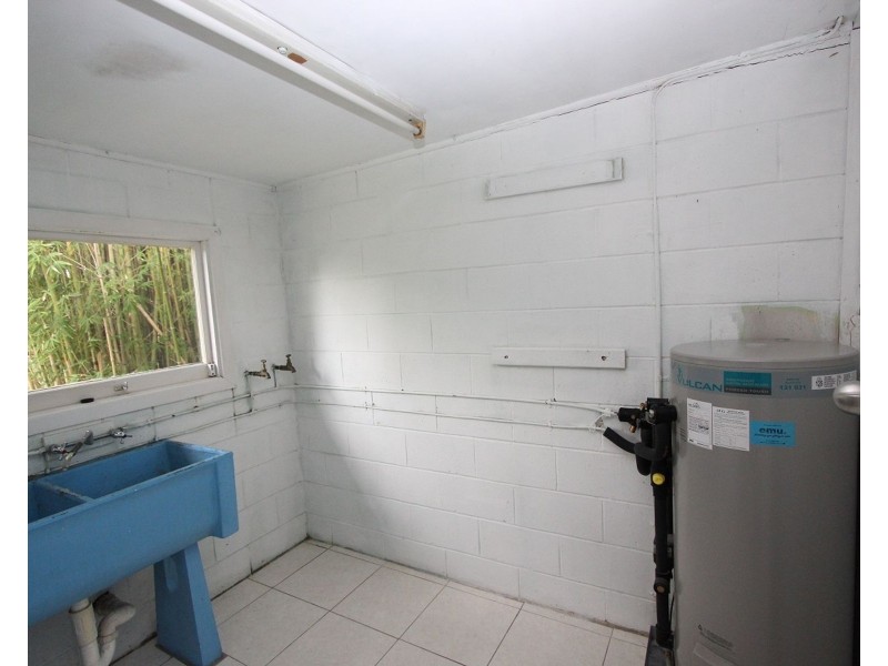 18 Alexander Road, Oxley QLD 4075